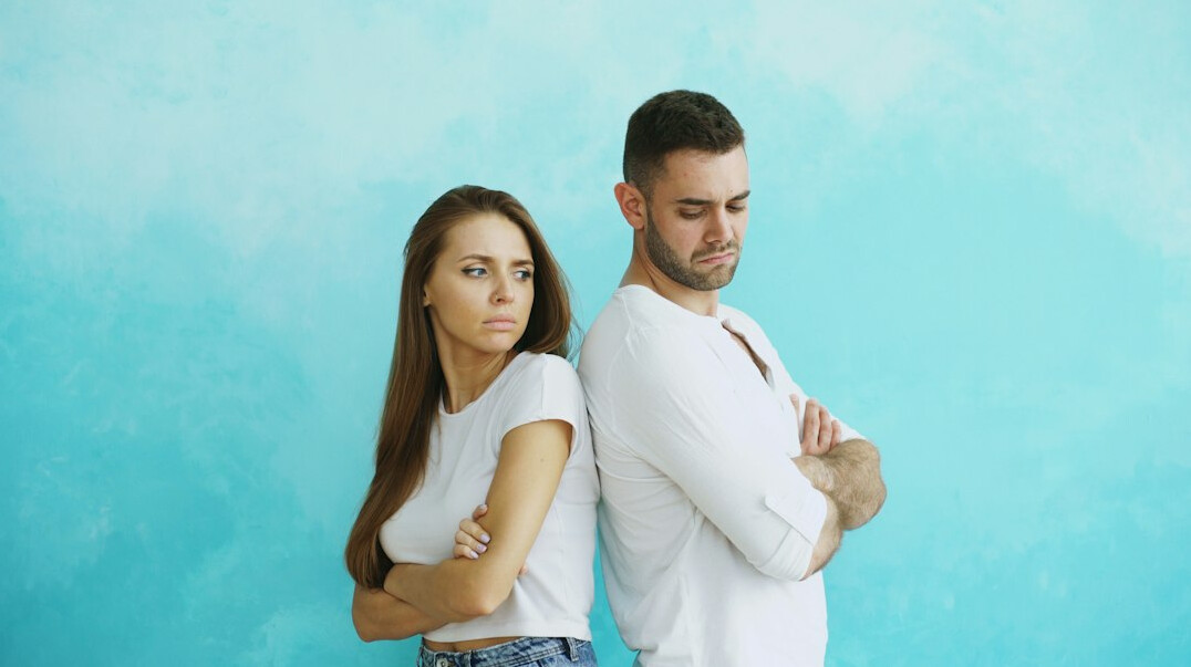 two people resolving conflict